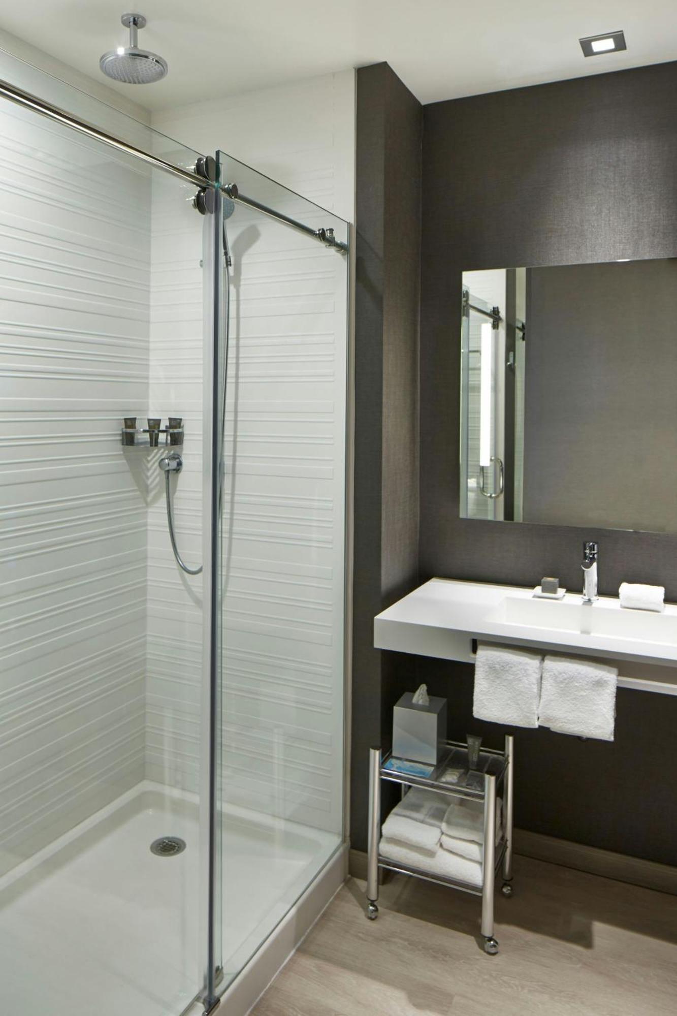 Ac Hotel By Marriott Des Moines East Village Екстер'єр фото